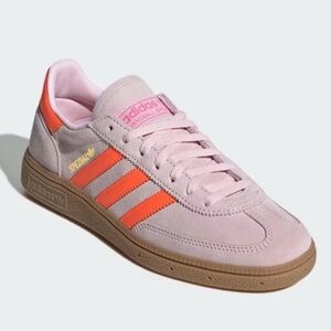 NWOT Adidas Handball Spezial Clear Pink / Solar Orange / Gum